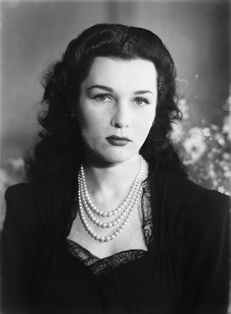 princess-fawzia-fuad-of-egypt-by-armand.jpg