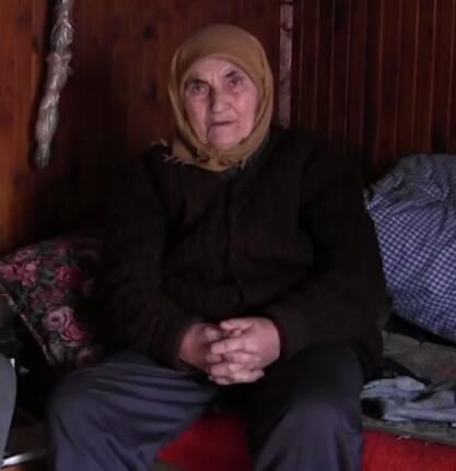 20250318-14-42-49pomoc-zaboravljenoj-starici-pembi-sabanovic--youtube.jpg