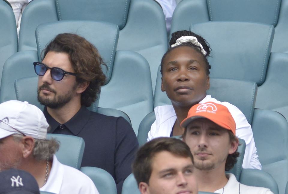 Venus Vilijams sa verenikom na tribinama