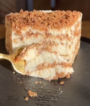 havana torta isečeno parče