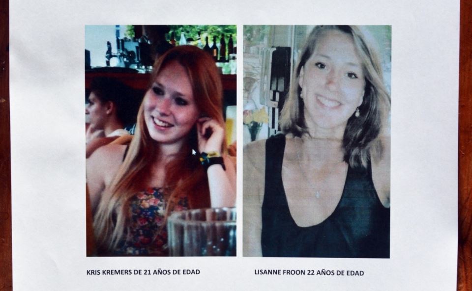 Lisane Fron i Kris Kremers na plakatima za nestale osobe