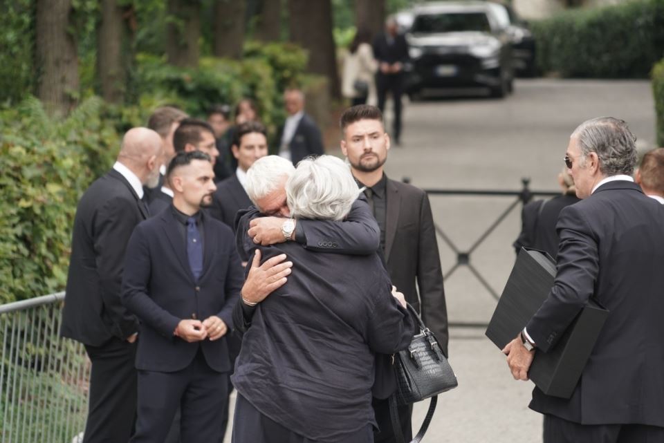 ispraćaj-dorđa-armanija (3).jpg