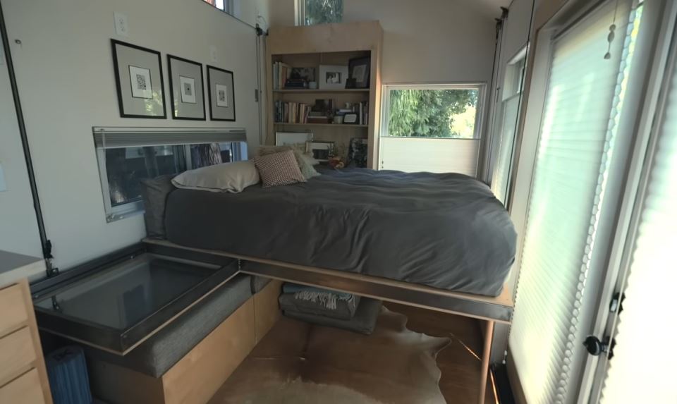 Kari u maloj kući9.jpg