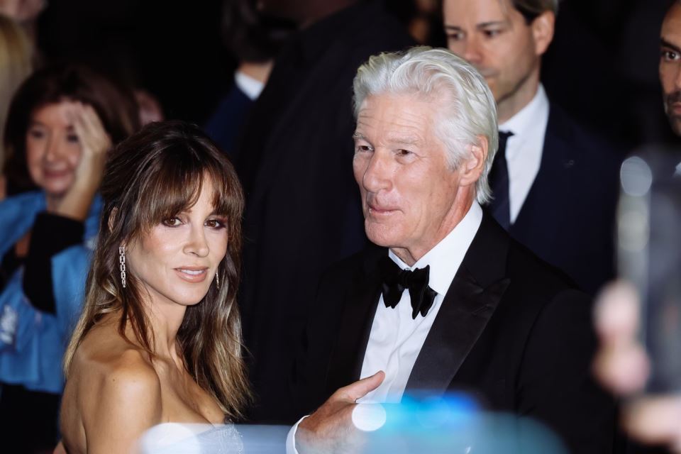 Ričard Gir sa ženom