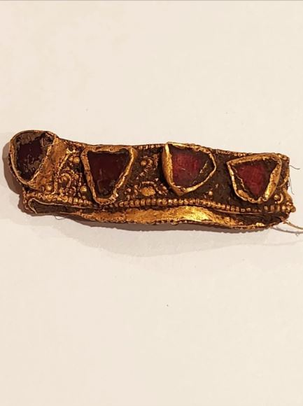 Čovek pronašao blago detektorom za metal