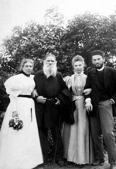 lav-tolstoj-sa-sinom.jpg