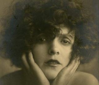 Ljubinka Bobić 2.png