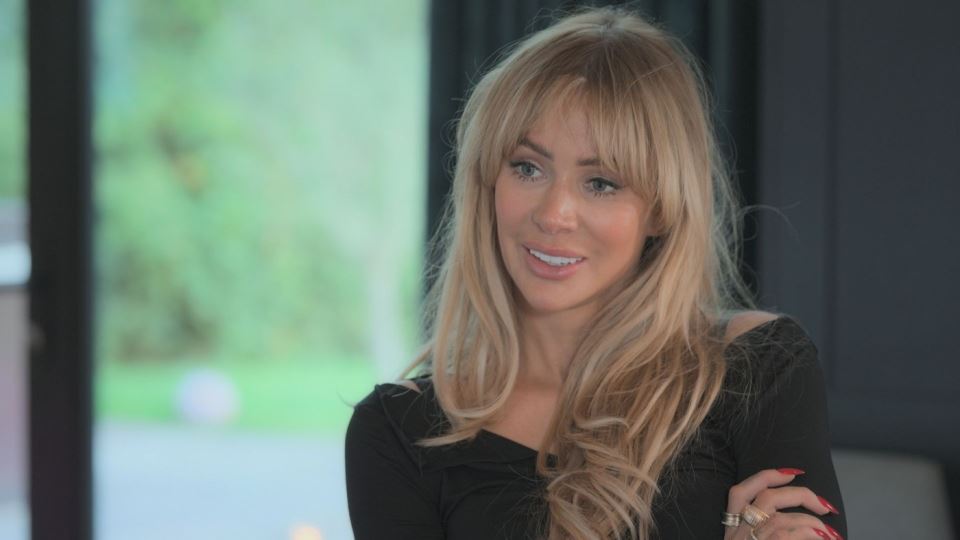 olivija-atvud (3).jpg