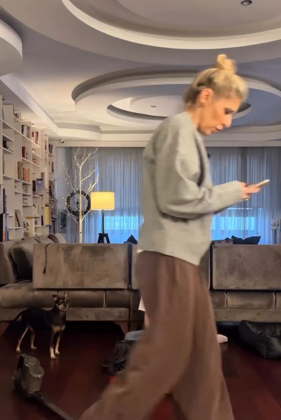 Kristina Radenković u svom luskuznom stanu