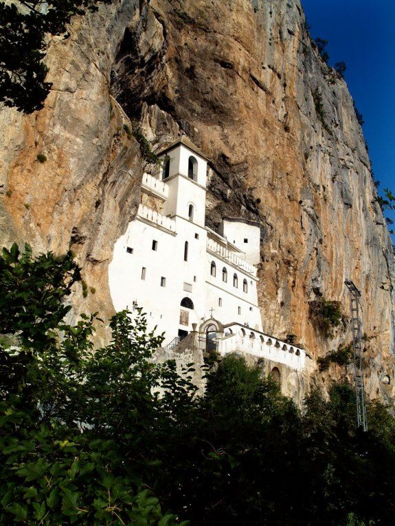 manasir-ostrog.jpg