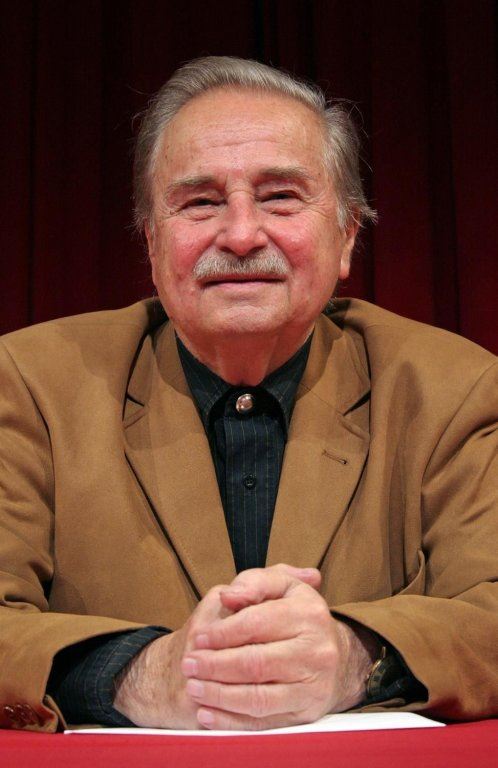 milorad-pavic.jpg