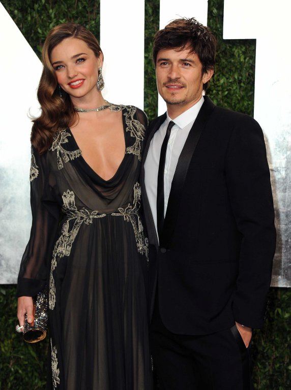 orlando-blum-i-miranda-ker.jpg