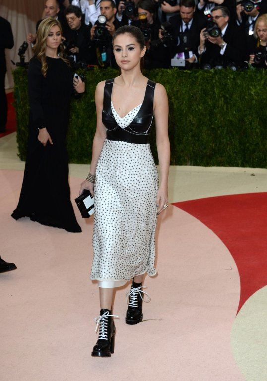 selena-gomez.jpg