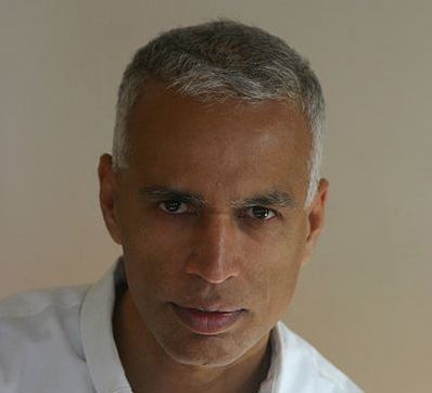 manil-suri.jpg