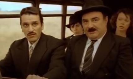 Scena iz filma Ko to tamo peva